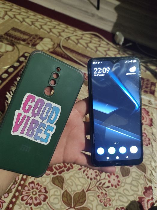 Продам Redmi 8 по низкой цене.