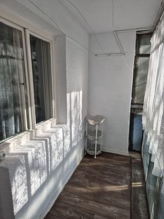 Inchiriez apartament 3 camere zona vest parc  aurora