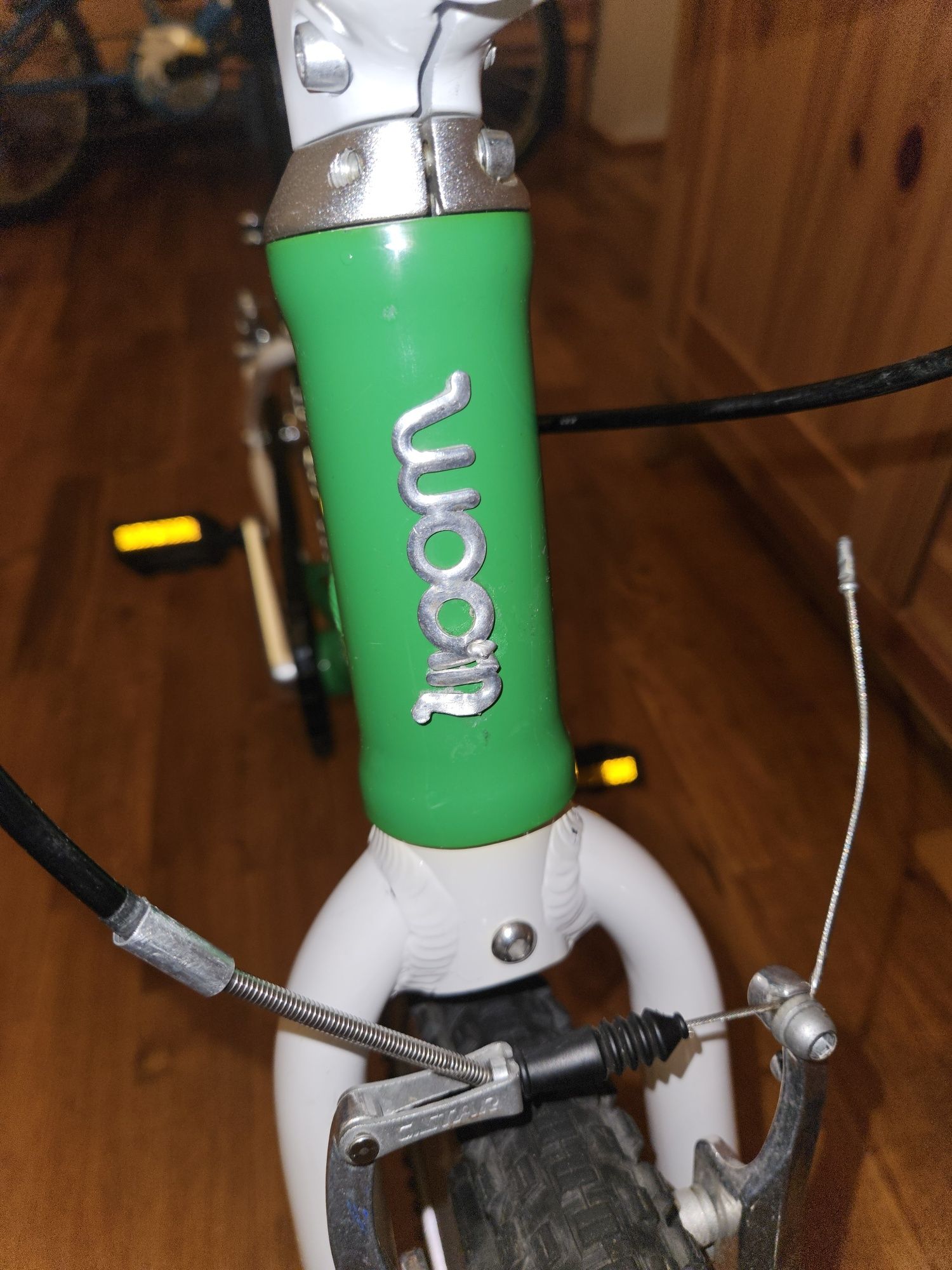 Se vinde bicicleta WOOM 3