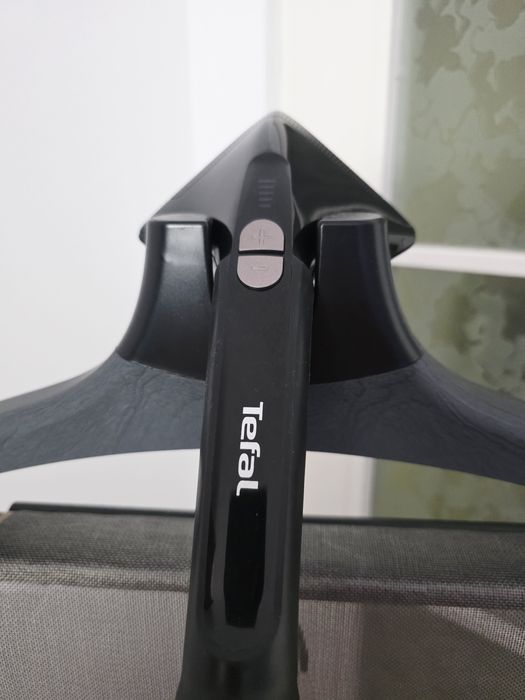 Aparat de calcat Tefal