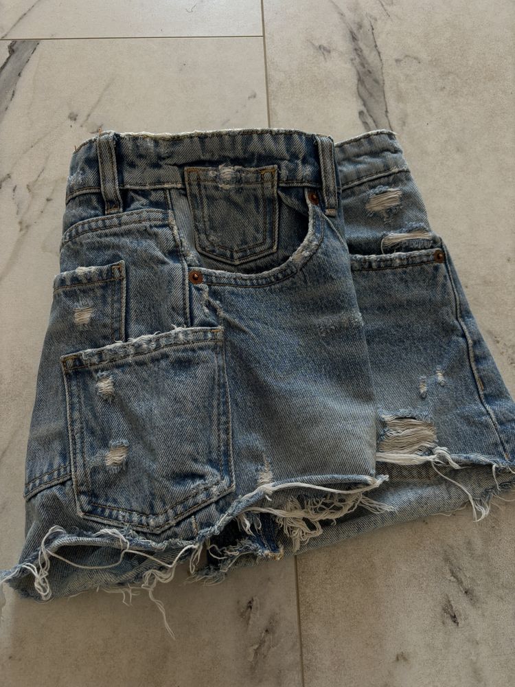 Zara къси панталони