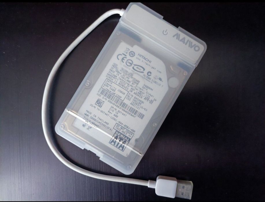 Внешний жёсткий диск 500 ГБ USB 3.0.