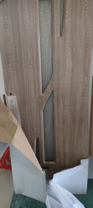 Ușa de interior .