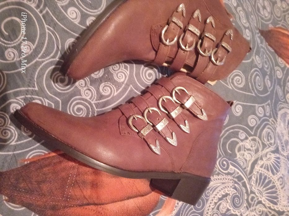 Оригинални Боти от ест.кожа"ROBERTO CARRIOLI"!-70%!