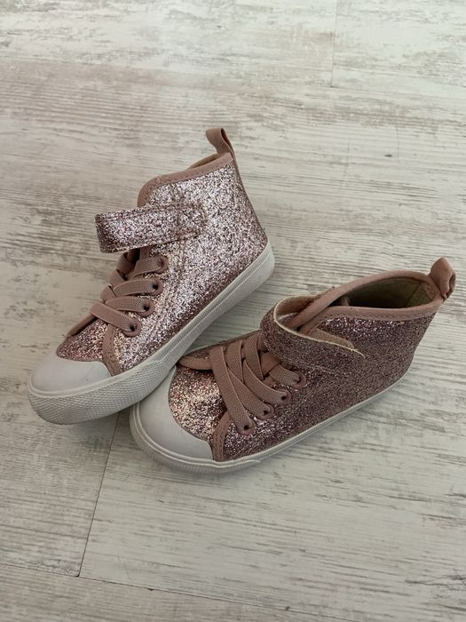 Блестящи кецове H&M 25 номер