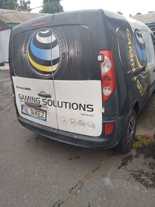 Vînd Renault Kangoo Maxi