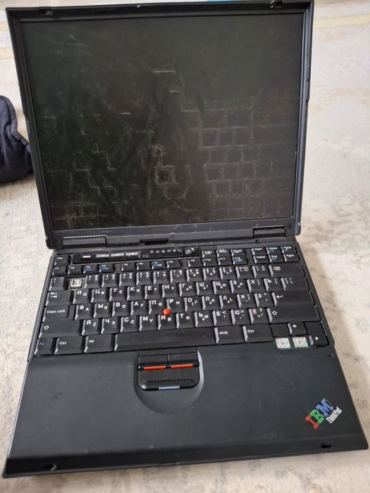 Продам Ноутбук  на запчасть