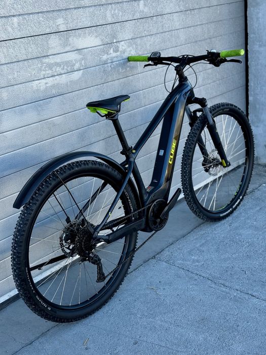 Bicicleta electrica Cube , Bosch