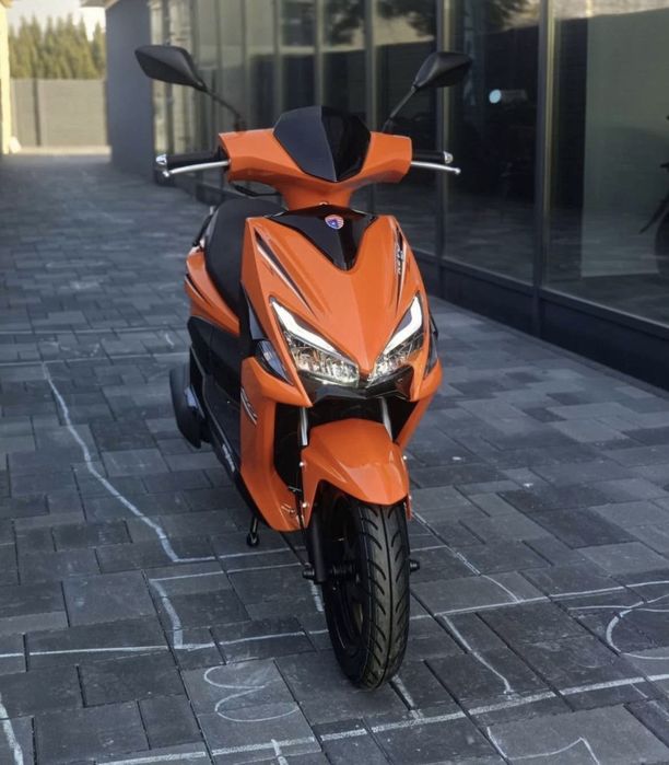 Vand scuter  revo50
