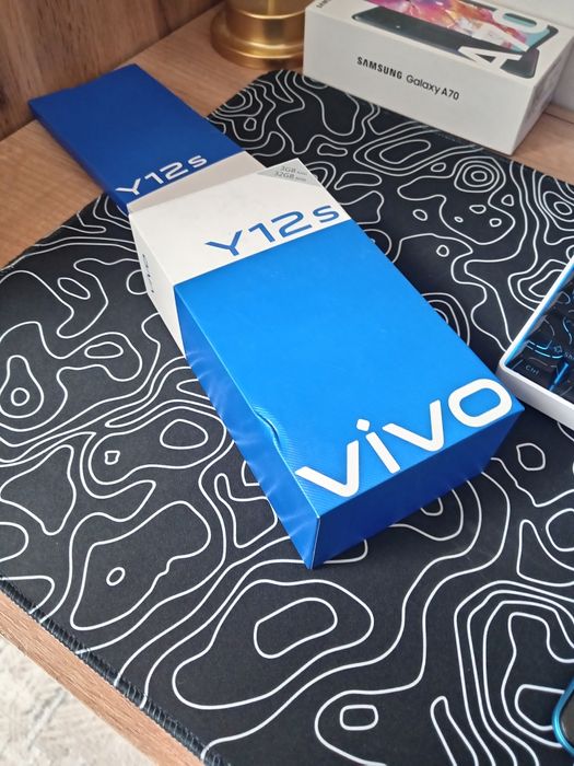 vivo y12s 32гб раненый
