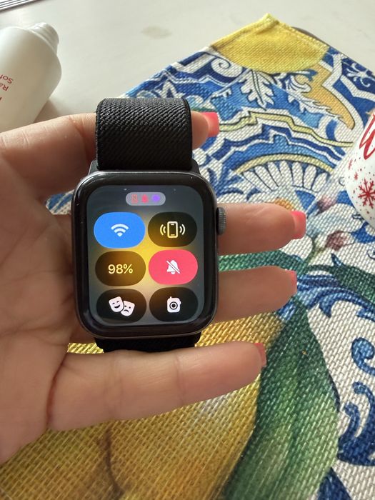 Продавам apple watch 5