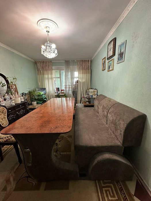 Продаю диван -трансферы, двуспальная   раздвижной, .