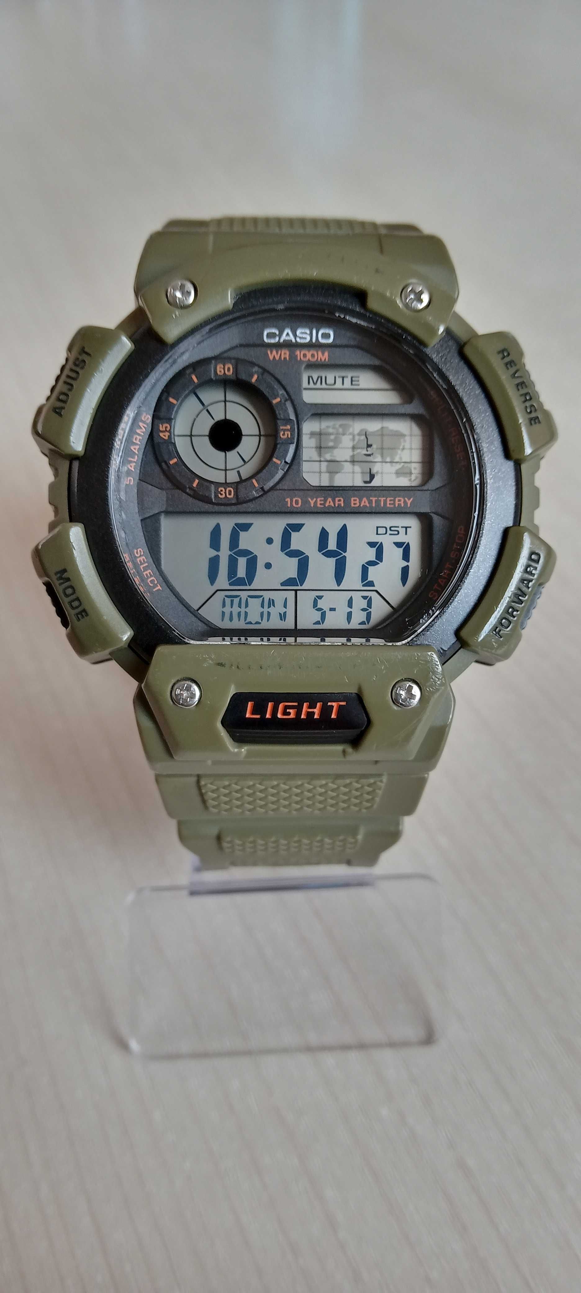 Мъжки часовник Casio AE-1400WH-3AVEF