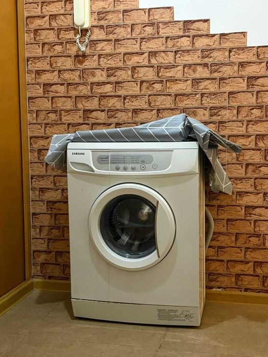 Срочно продаётся стиральная машина