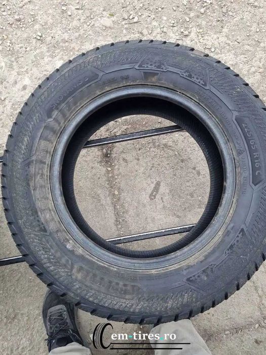 SET 2 Anvelope Iarna 225/65 R16C BARUM Snovanis ras