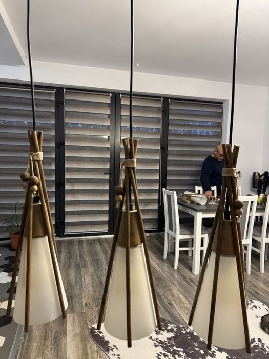 Set corpuri de iluminat