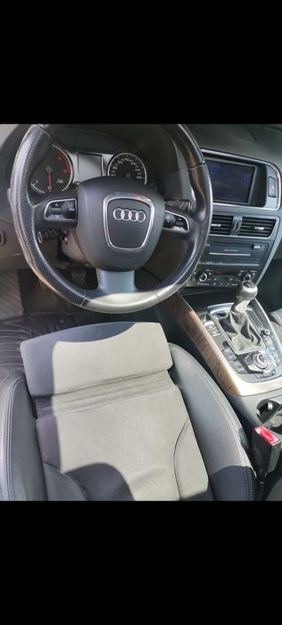 AUDI Q5  quatro 2010