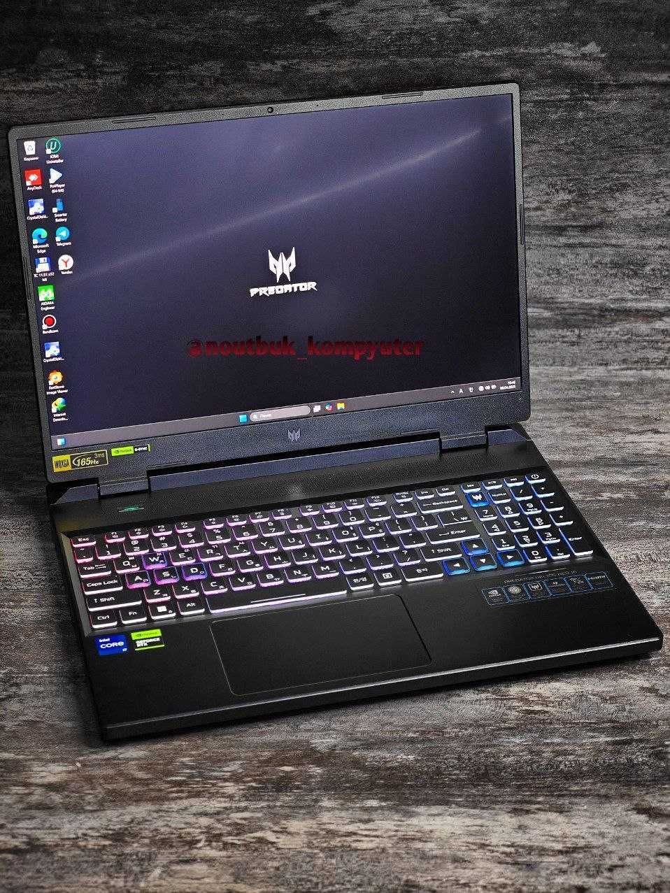 Мощный игровой Acer Predator I7 13700HX