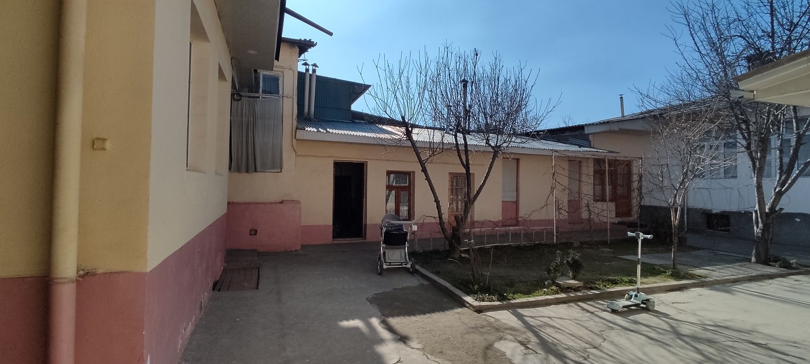 Xovli sotiladi do'mbirabod maxalla