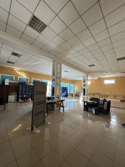 Bino va hovli foydalanish uchun Arendaga beriladi