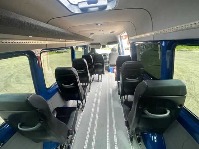 Mercedes-Benz Sprinter II Kasten 9 места