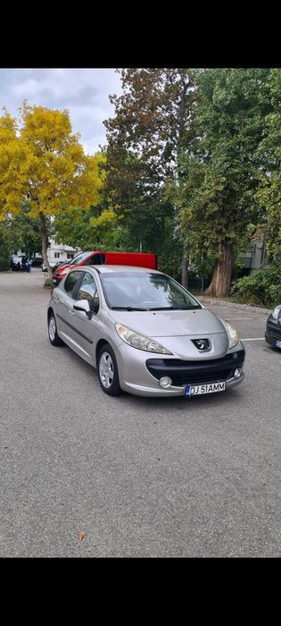 Peugeot 207 1.4 benzina