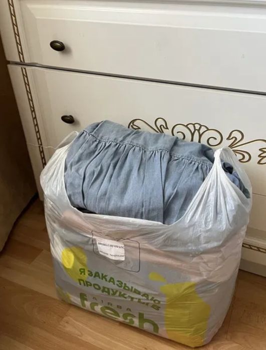 Отдам женский вещи 42 44