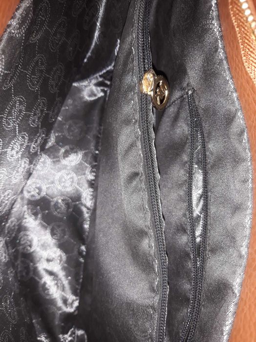 Нова дамска чанта Michael Kors