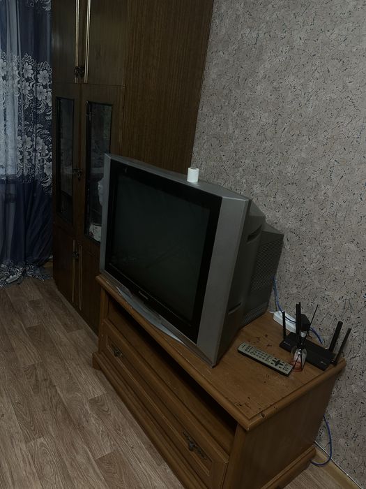 Продам рабочий телевизор не дорого