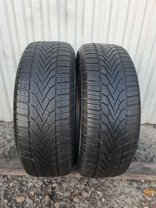 2 buc Anvelope de iarna *215/65R16*Semperit*LICHIDARE STOC*75 Lei Buc*