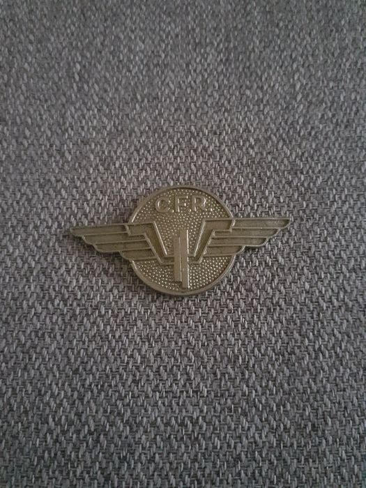 insigne diferite modele