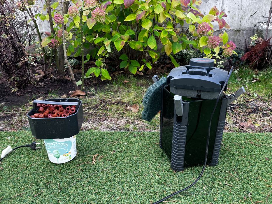 Аквариум с шкаф 120л и оборудване