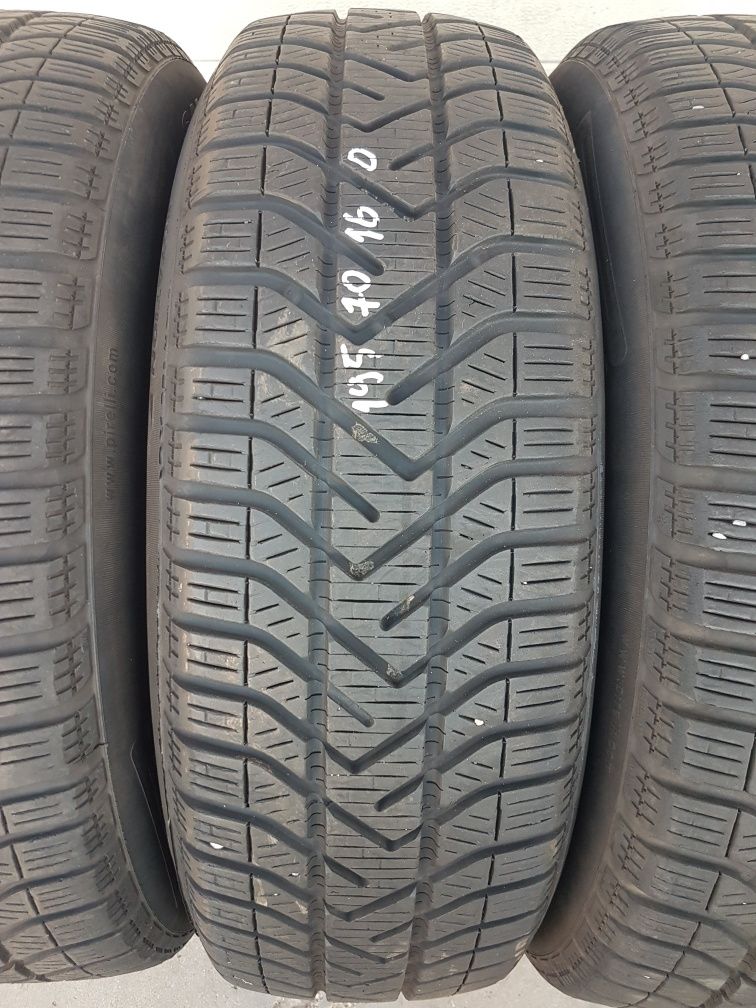 Зимни гуми 4 броя PIRELLI SnowControl3 195 70 R16 дот 4314