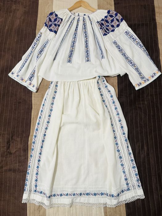 Vand costum oltenesc - autentic- ( ie si poale)