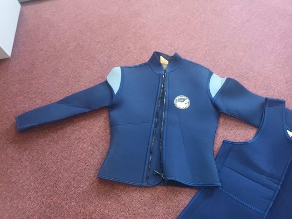 Costum neopran 2 seturi