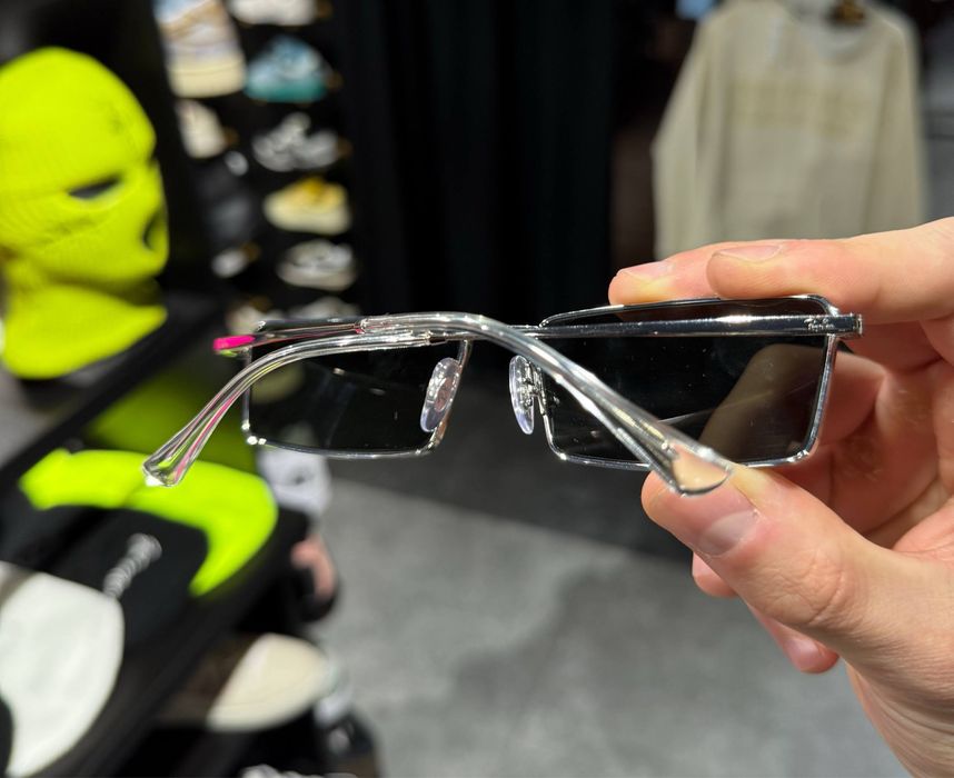 Продаются Ray Ban очки оригинал
