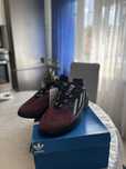 Обувки adidas Ozelia