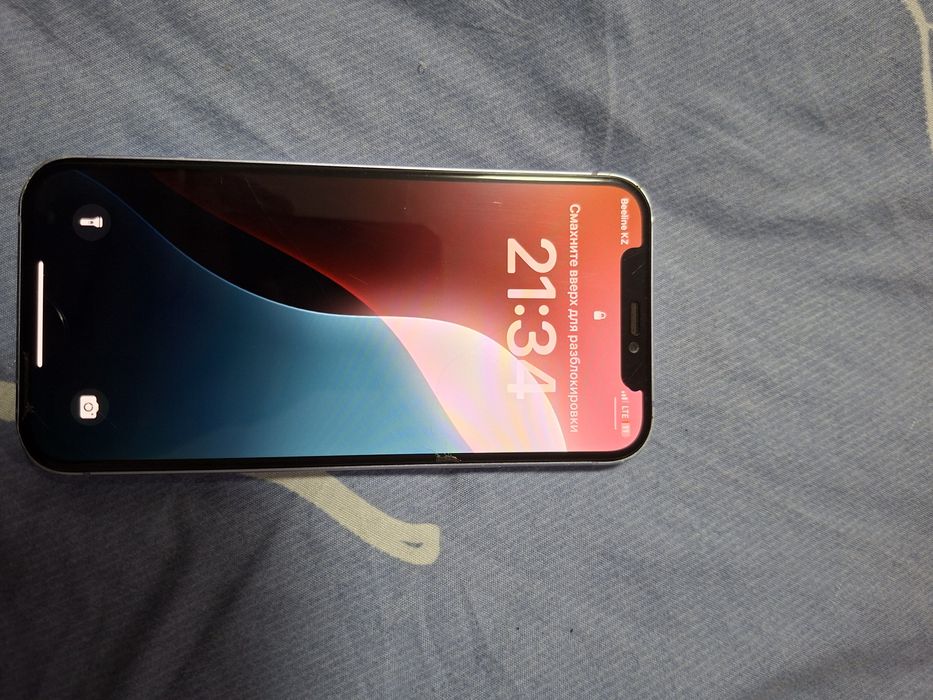 Айфон 12 с коробкой