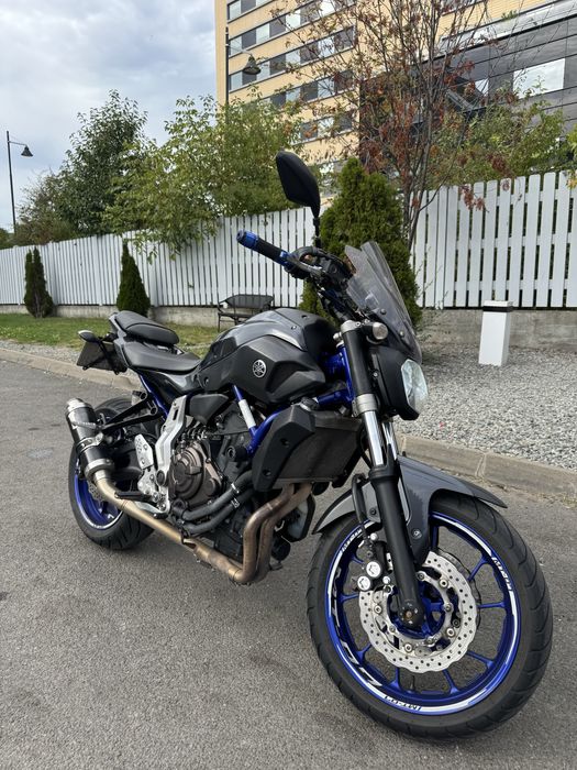 YAMAHA MT 07 RB Series / A / A2