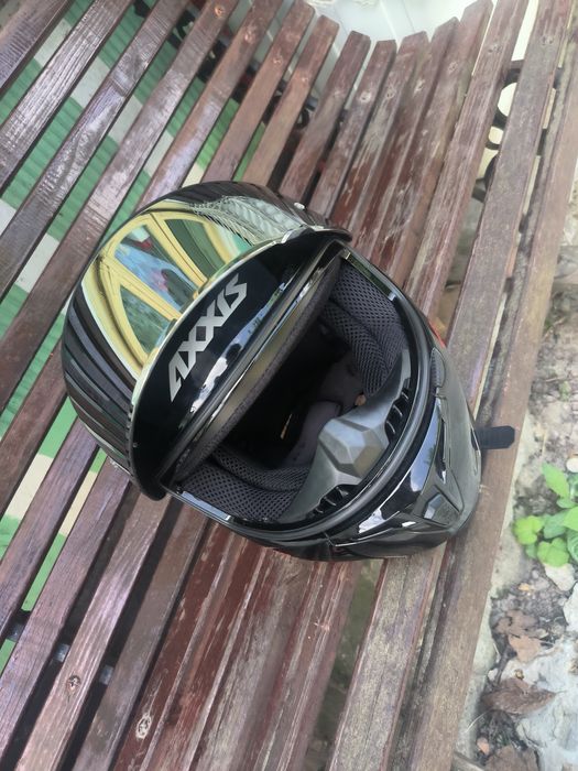 Casca axxis + Mănuși seventy SD