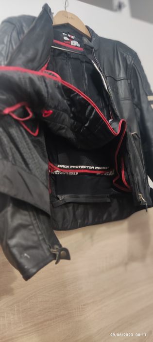 Мъжко кожено яке