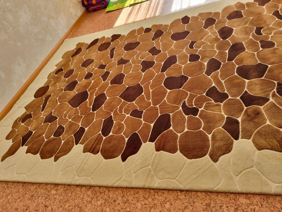Ковёр 2×3 продам