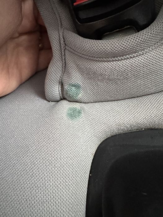 Vand scaunel Maxi Cosi Mica Pro Eco 0-4 ani. Stare foarte buna