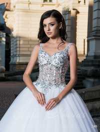 Продам Свадебное платье оригинал Италия с кристаллами Swarovski