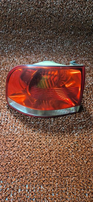 Tripla stânga wv toureag 3.0 tdi bks