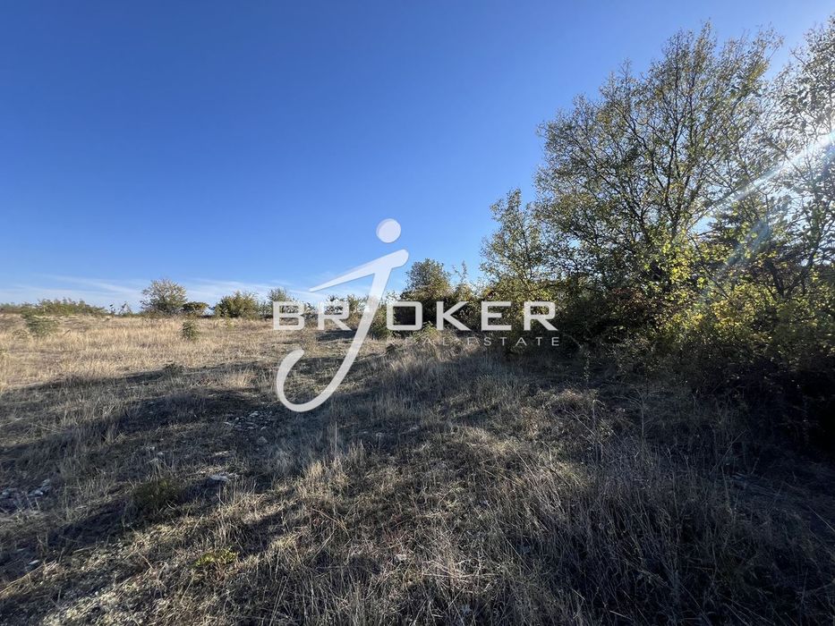 Продава се Парцел в с. Брош, Област Кърджали - 4988 кв.м за 13 €/кв.м - Снимка #8