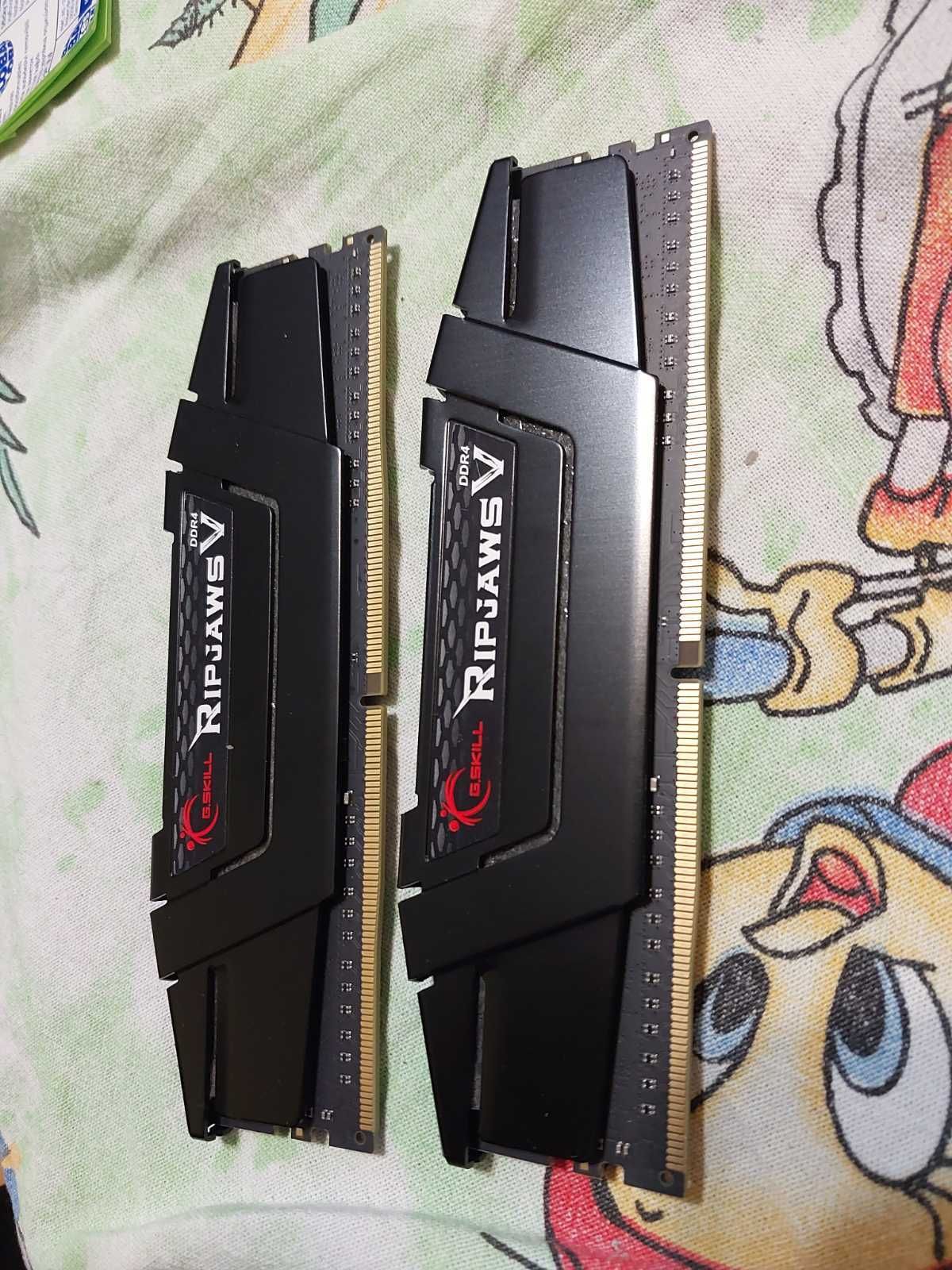 32GB G.Skill Ripjaws 4400Mhz, CL19, DDR4