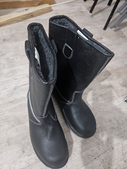 Зимние сапоги 43 размер