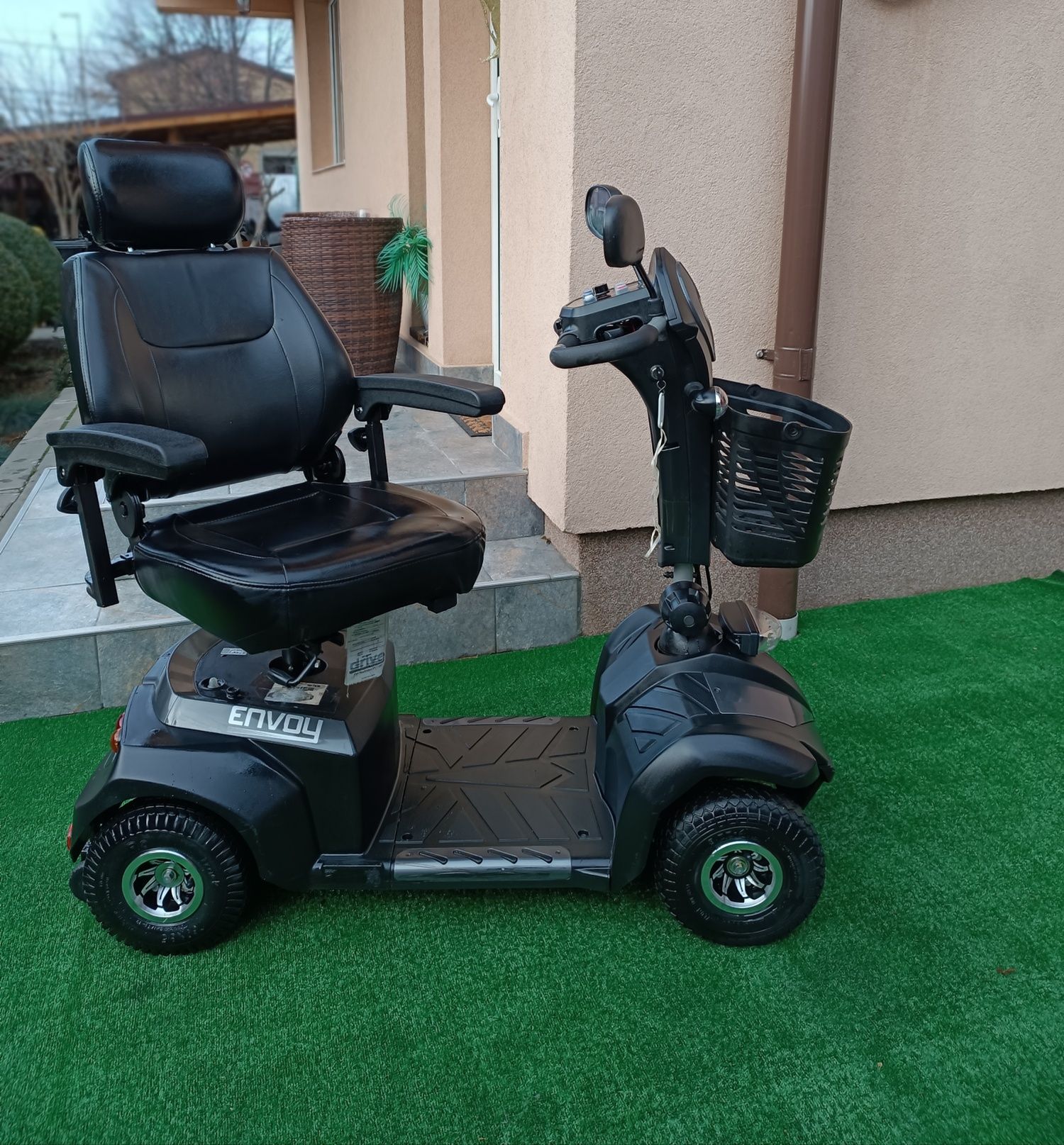 Handicap dizabilități dezabilitati scuter căruț cărucior scaun electri