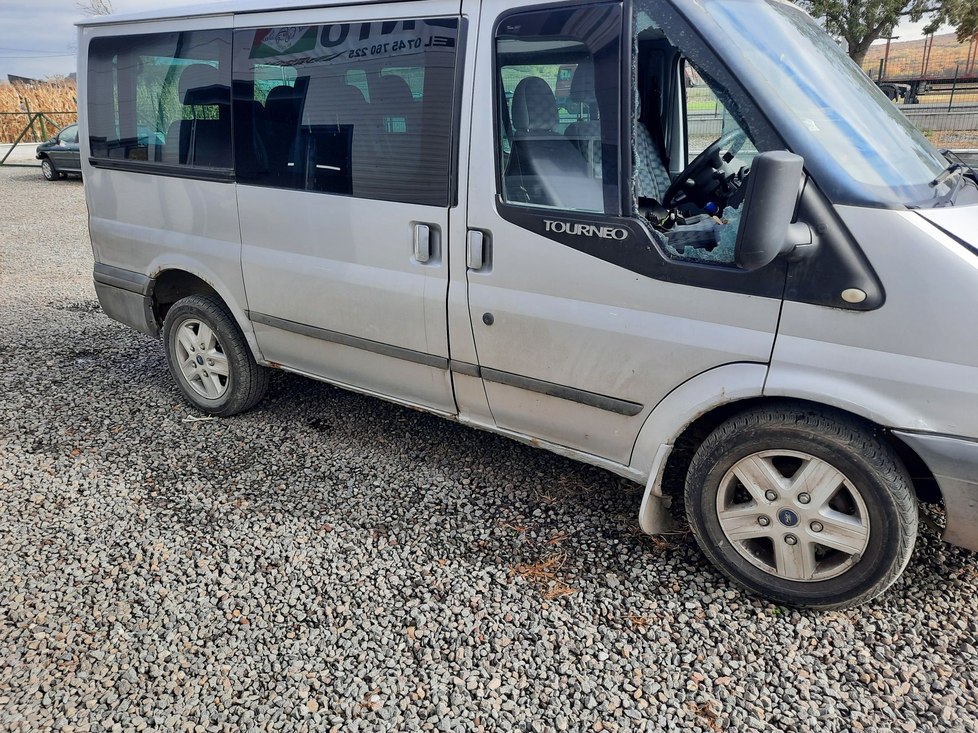 Vand piese Ford Transit 2.2